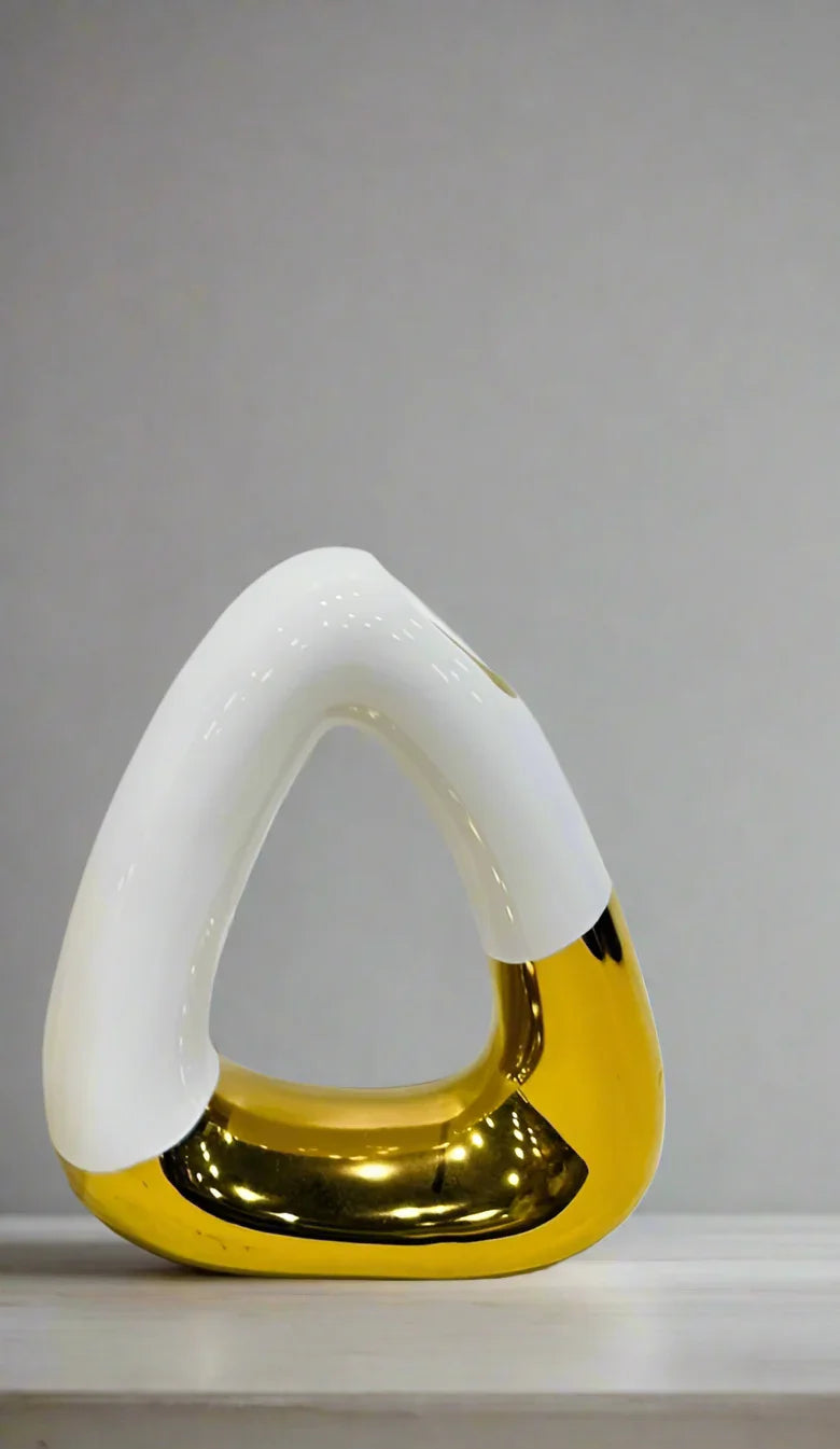 ENTANGLED LOVING COUPLE VASE - Style 3